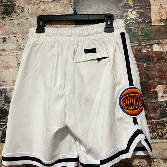 COPY - Y2K NewYork Knicks basketball shorts white orange blue size M - Picture 3 of 7